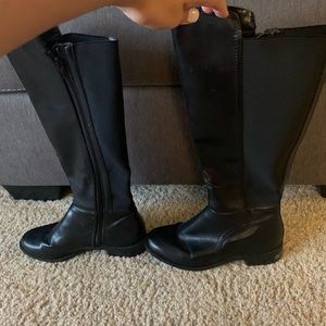 Bass boots